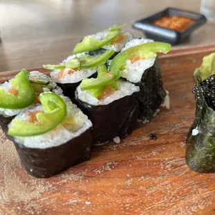 Salmon avocado +jalapeño