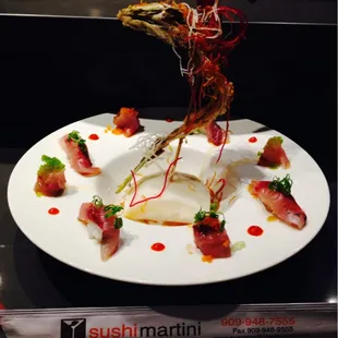 Not only great quality sushi but also a piece of art. Created by Chef Shawn. Spanish Mackerel....an exclusive treat.