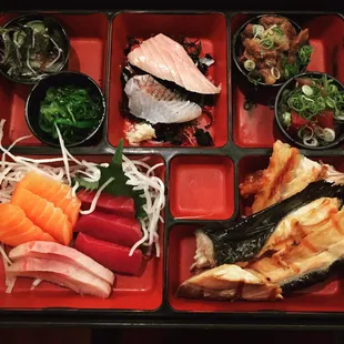 Mixed Sashimi Lunch