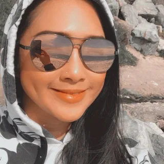 Rattikarn W.
