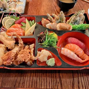 Maku No Uchi - sashimi, nigiri, gyoza, green bean tempura, shrimp tempura, karaage, octopus fry, fish fry, grilled fish