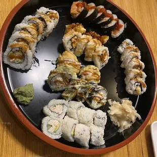 a plate of sushi on a table