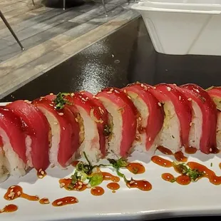 sushi, sushi and sashimi, sashimi, food