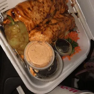 Super affordable and a big quantity of food.