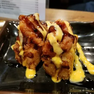 Spicy Tuna Rice Cracker