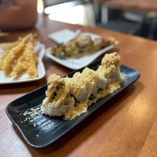 Spicy Scallop Roll