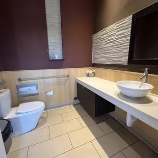 Clean bathrooms