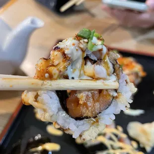 Crunchy Salmon Roll