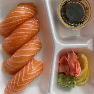 Salmon Nigiri