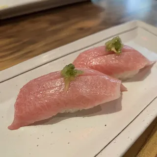 Tuna Nigiri
