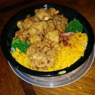 General Tso's chkn lunch special