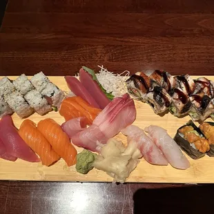 Sushi for two (whole plate)