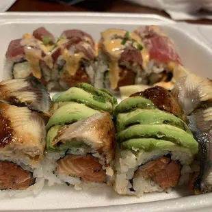 Crunchy Crazy Tuna Roll (back), Syrax Roll (front)