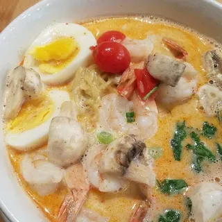 Tom Kha Ramen