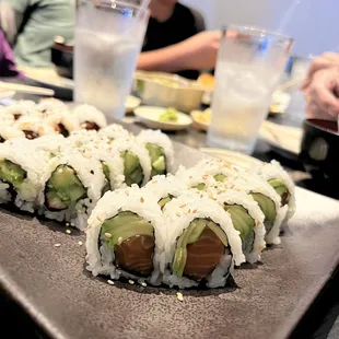 Salmon avocado roll