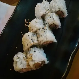 Hamachi Roll