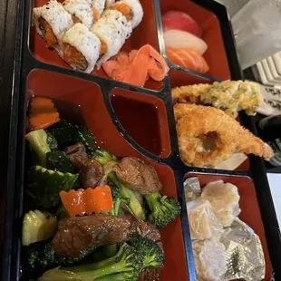 Dinner box with beef teriyaki and spicy crunchy tuna roll