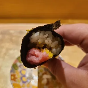 Toro hand roll