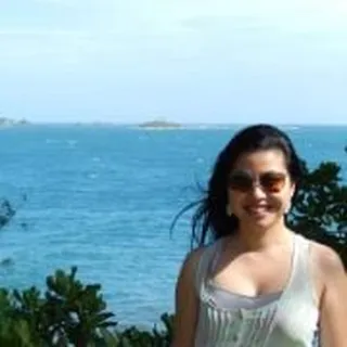 Salene T.