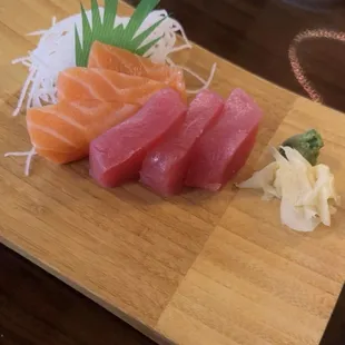 Tuna &amp; Salmon Sashimi Platter