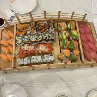 66. Spicy Salmon Roll