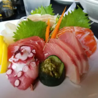 Sashimi Assortment