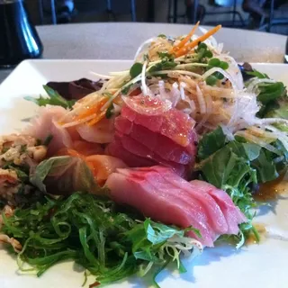 Sashimi Salad