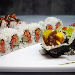its, shirmp tempura roll, spicy tuna and veg roll