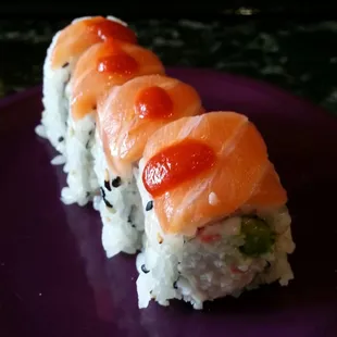 Spicy Crunchy Salmon Roll