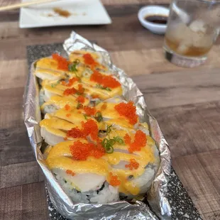 Baked scallop roll