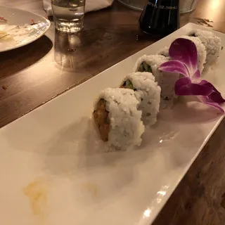 Spicy Yellowtail Cut Roll