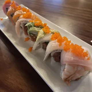 Spicy Rainbow Roll (8pcs)
