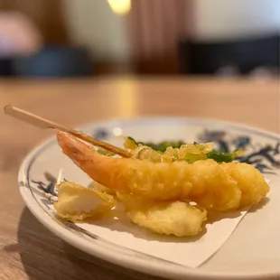 Tempura (Halibut, Shrimp, Squid, Grape)