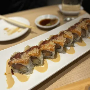 crunchy salmon roll