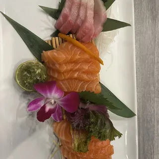 Salmon Sashimi