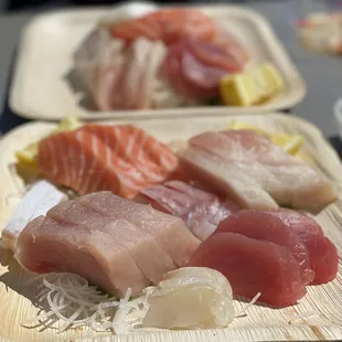 Assorted sashimi large