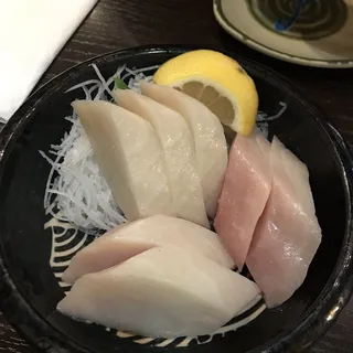 Hamachi Sashimi