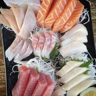 Deluxe Sashimi