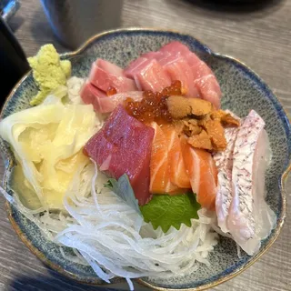 Deluxe Chirashi