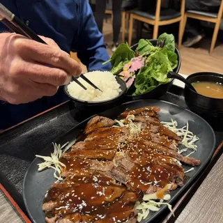 Beef Teriyaki Dinner