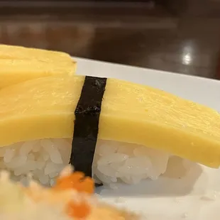 Tamago egg pillows