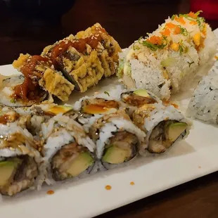Spicy Salmon Crunchy Roll