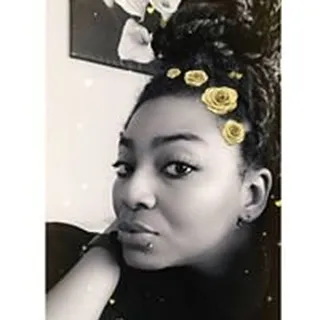 Leandra C.