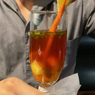 Uni-quail egg shooter