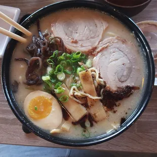 Tonkostu ramen