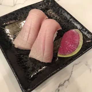 Yellowtail Nigiri