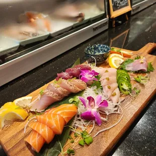 sushi, sushi and sashimi, food, sashimi