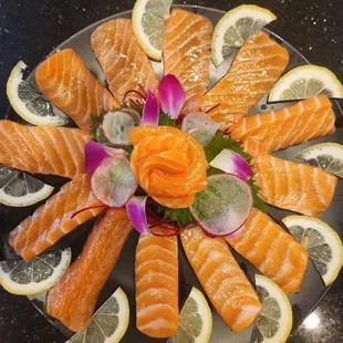sushi and sashimi, sashimi, sushi, food