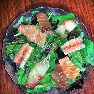 Sashimi Salad