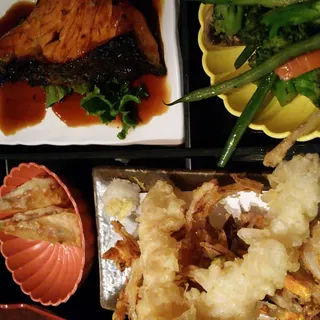Salmon Bento